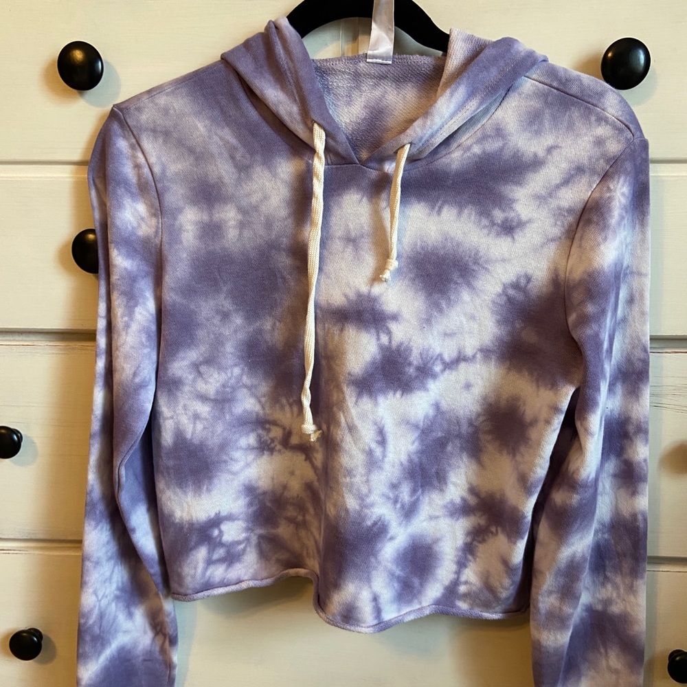 SOLD- Cropped hoodie - Women’s XS